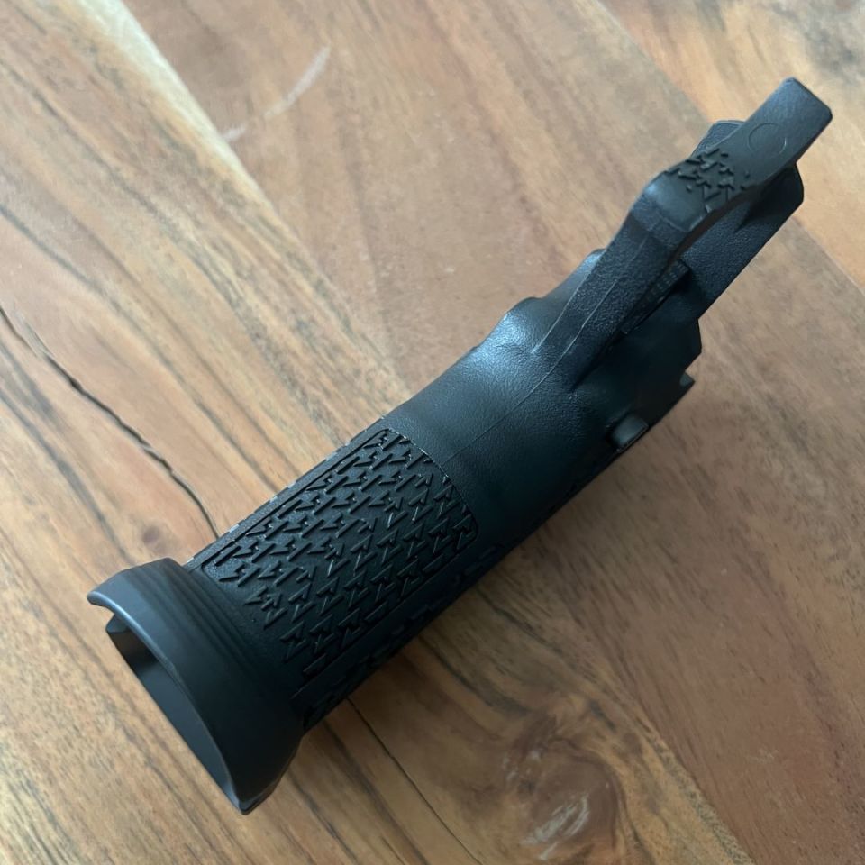 Image 3 - Staccato P grip