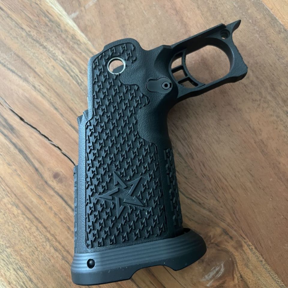 Image 2 - Staccato P grip