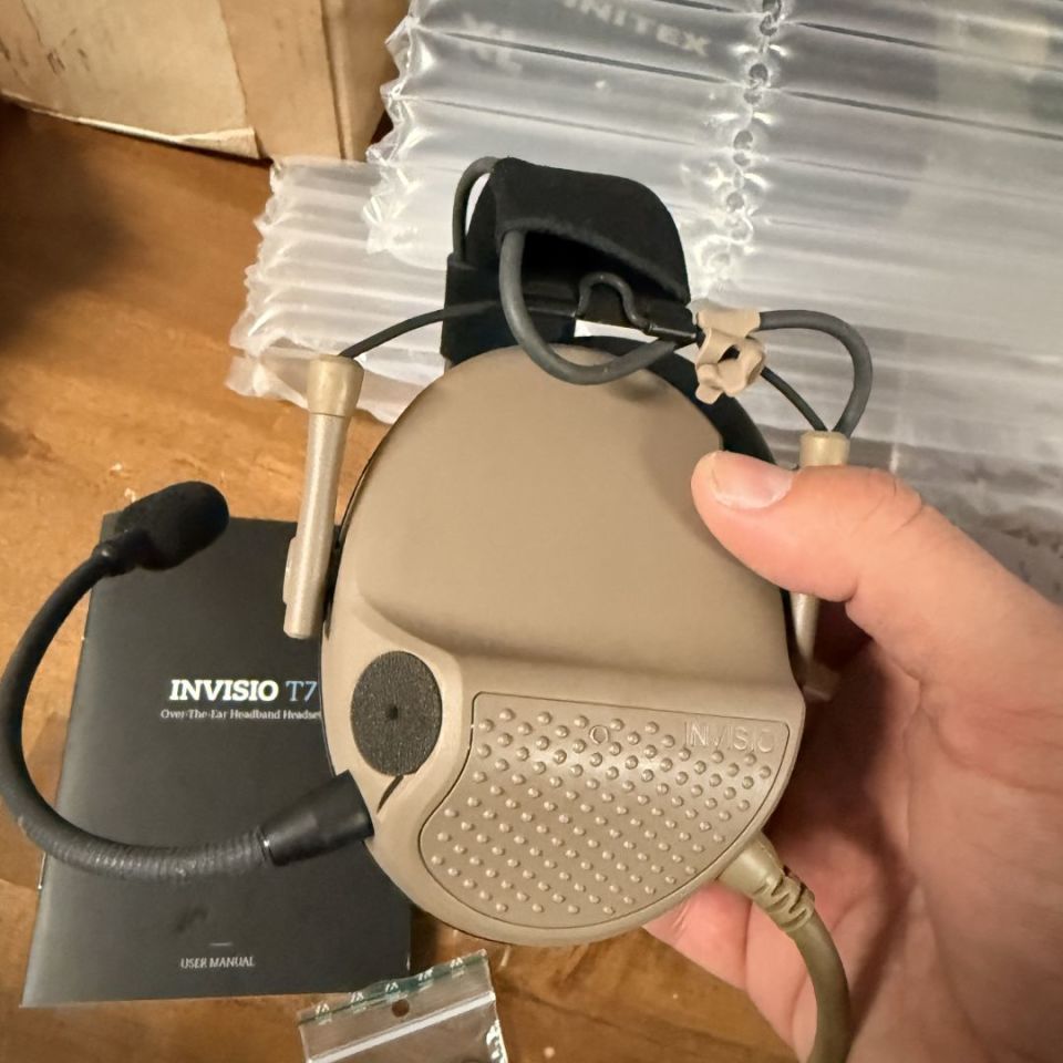 Image 3 - Invisio T7 Tan BNIB