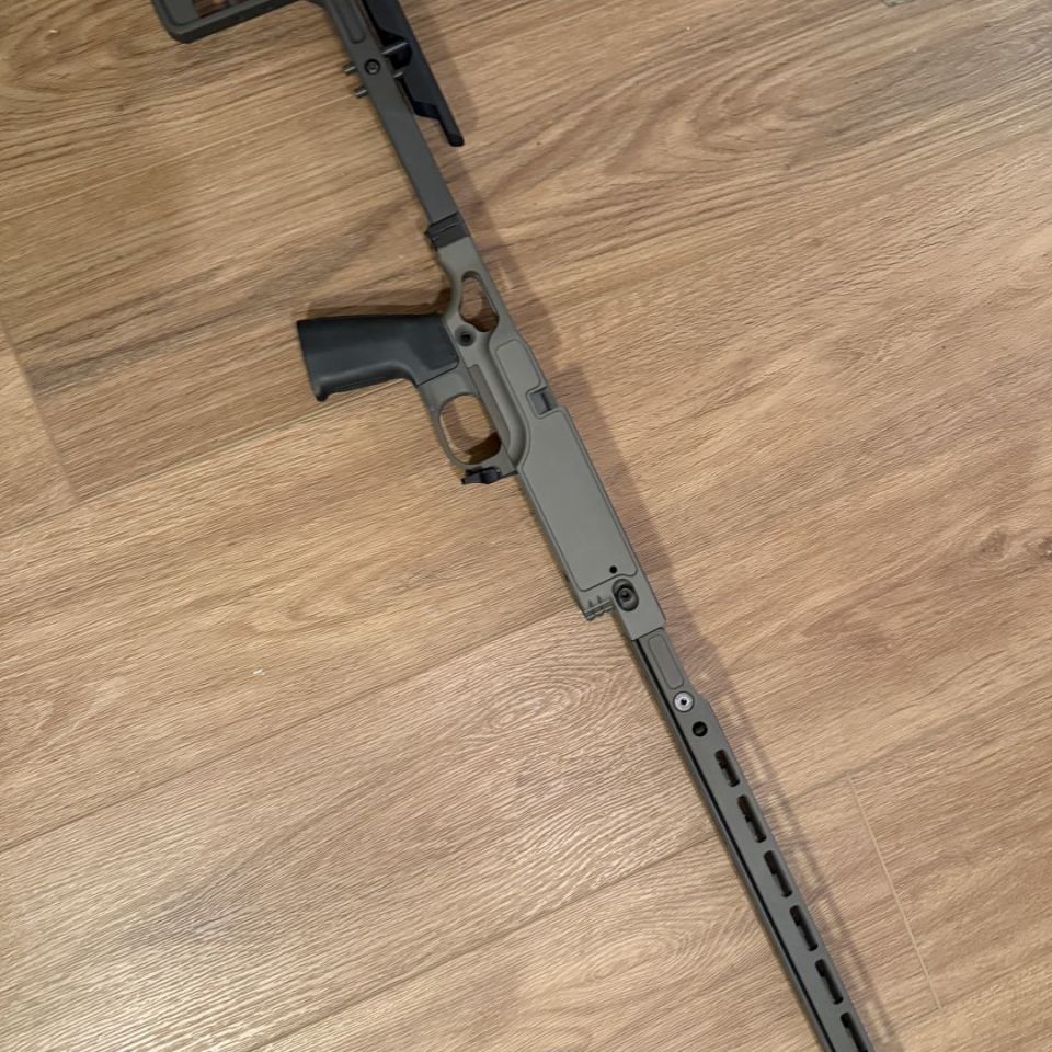 Image 2 - Gray birch R700 SA chassis 