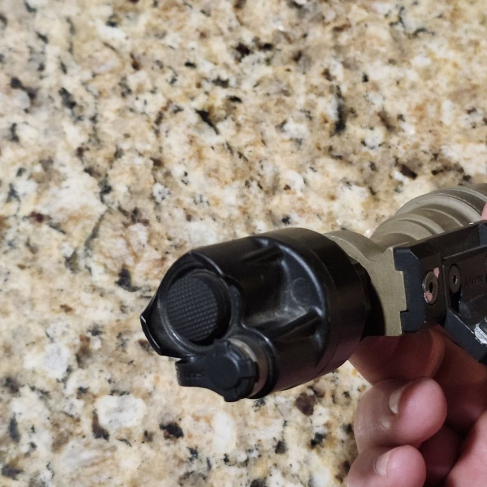 Image 3 - surefire m952-v