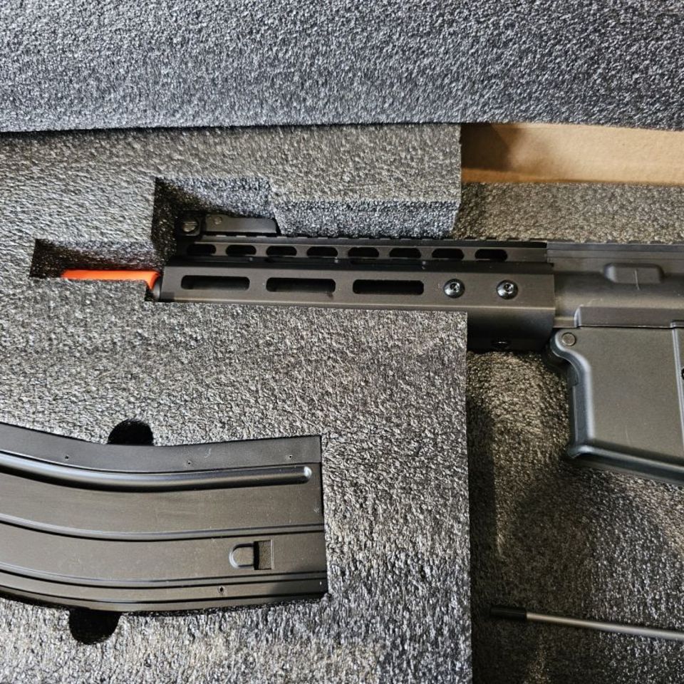 Image 3 - Matrix M4 (Gas blowback)