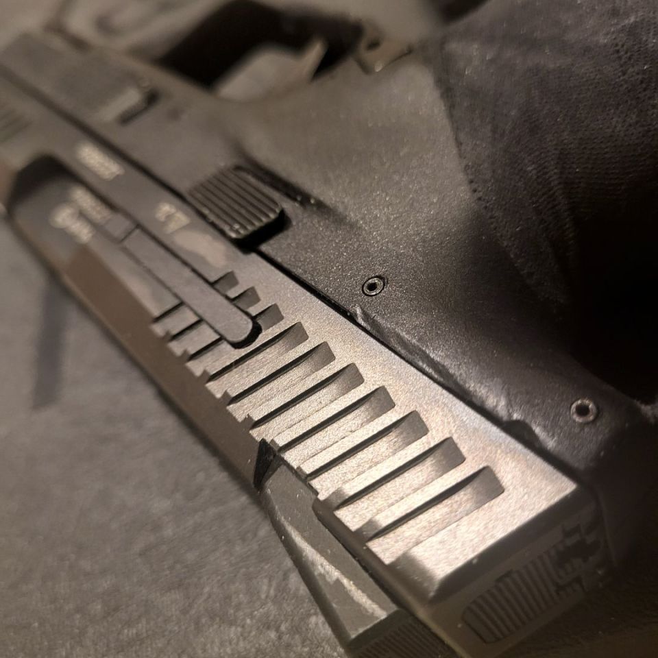 Image 3 - CZ-P10S package