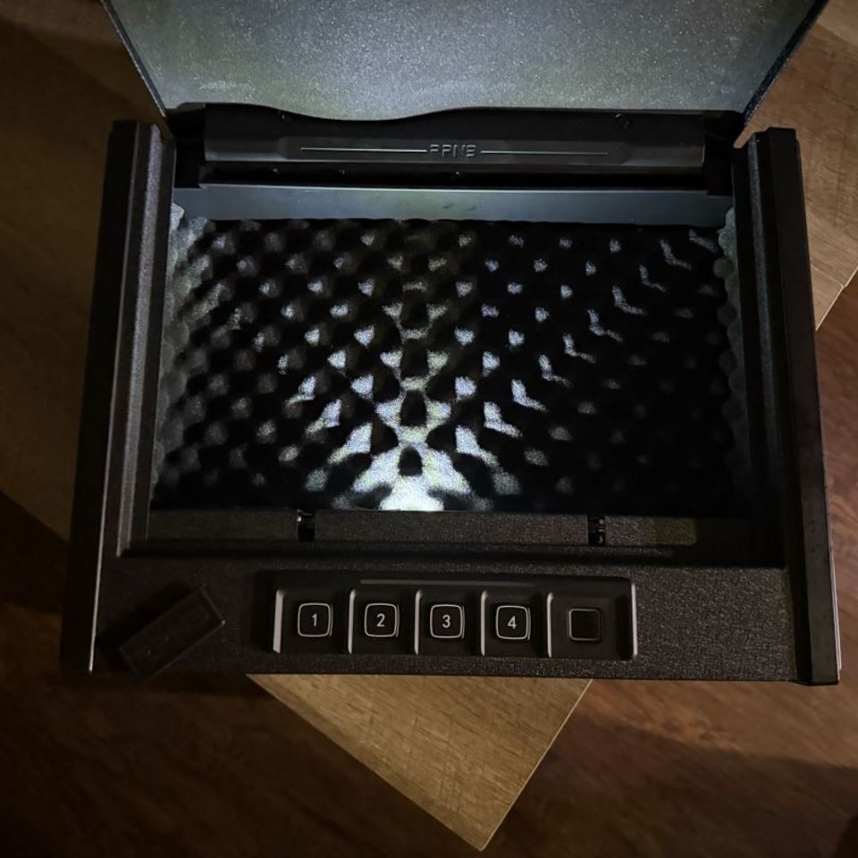 Image 3 - RPNB gun safe 