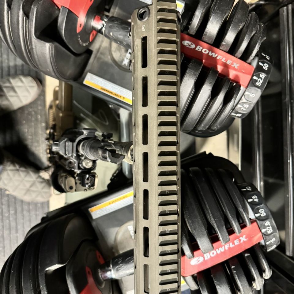 Image 2 - Hk LRP FDE 762 New Rail