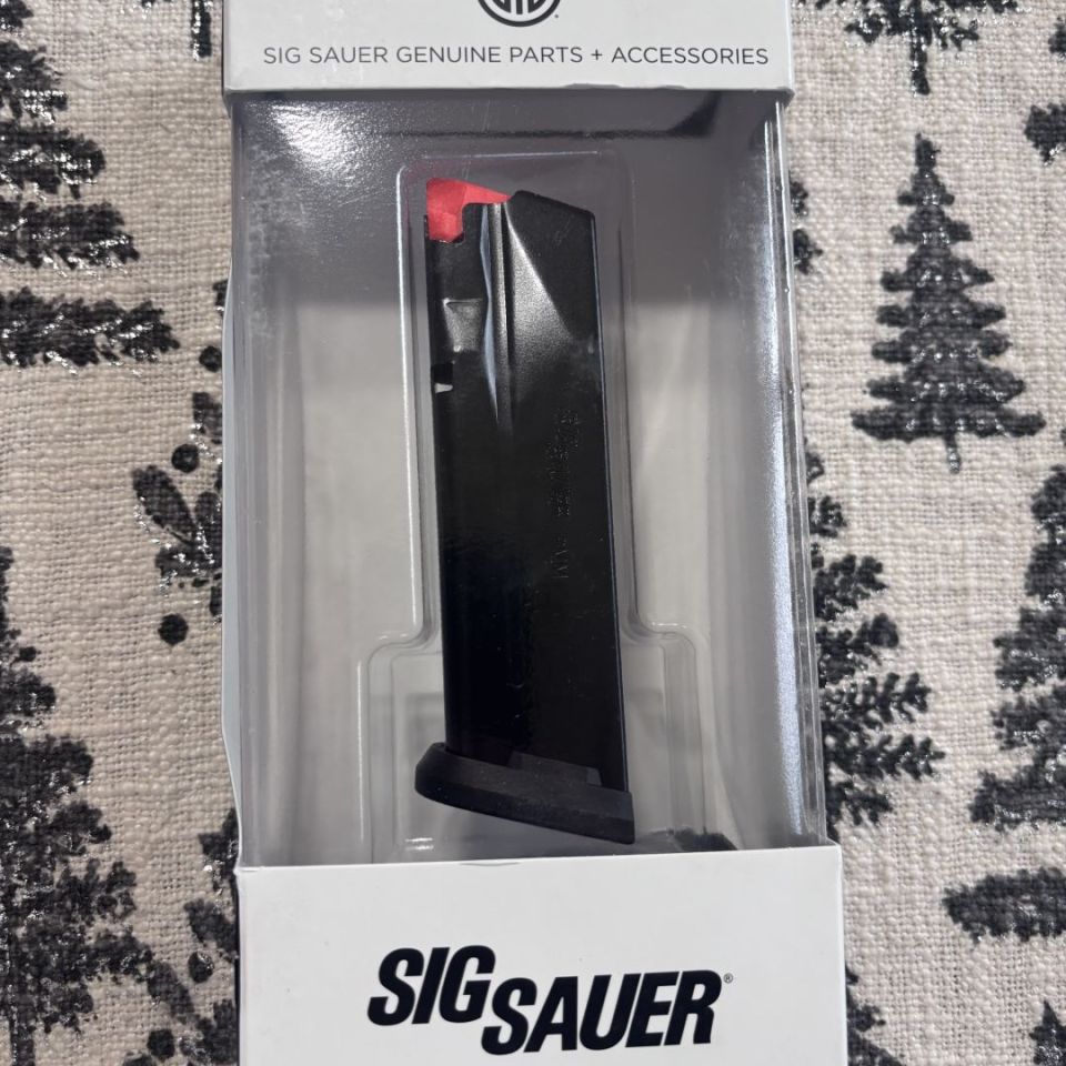 Image 1 - Sig P365 Macro 17 round mag