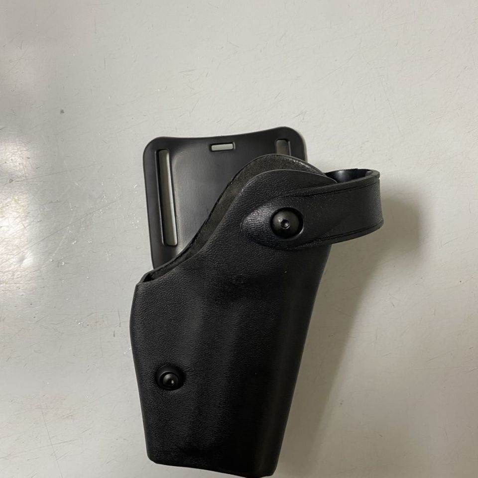 Image 3 - Assorted p229r dak holsters 