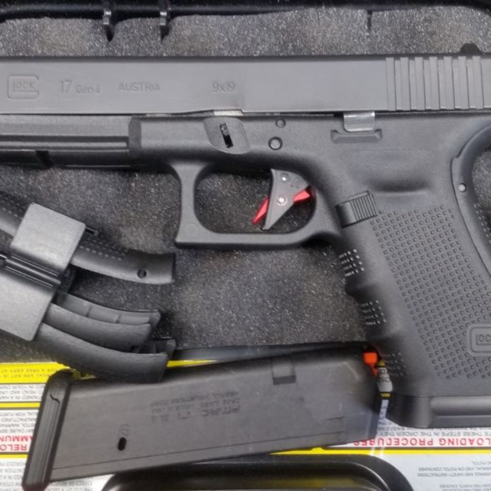 Image 2 - Glock 17 Gen4 "Enhanced"