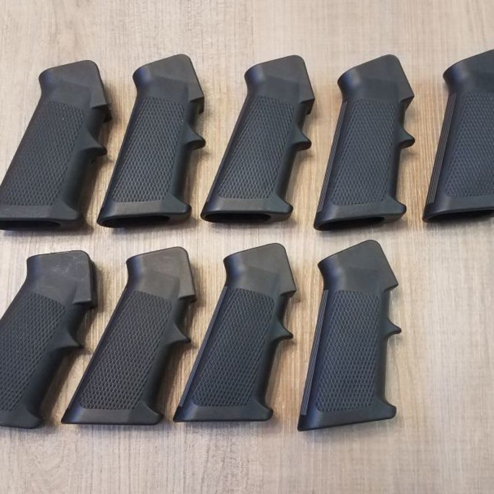 Image 1 - Knights Armament SR-15 Grip