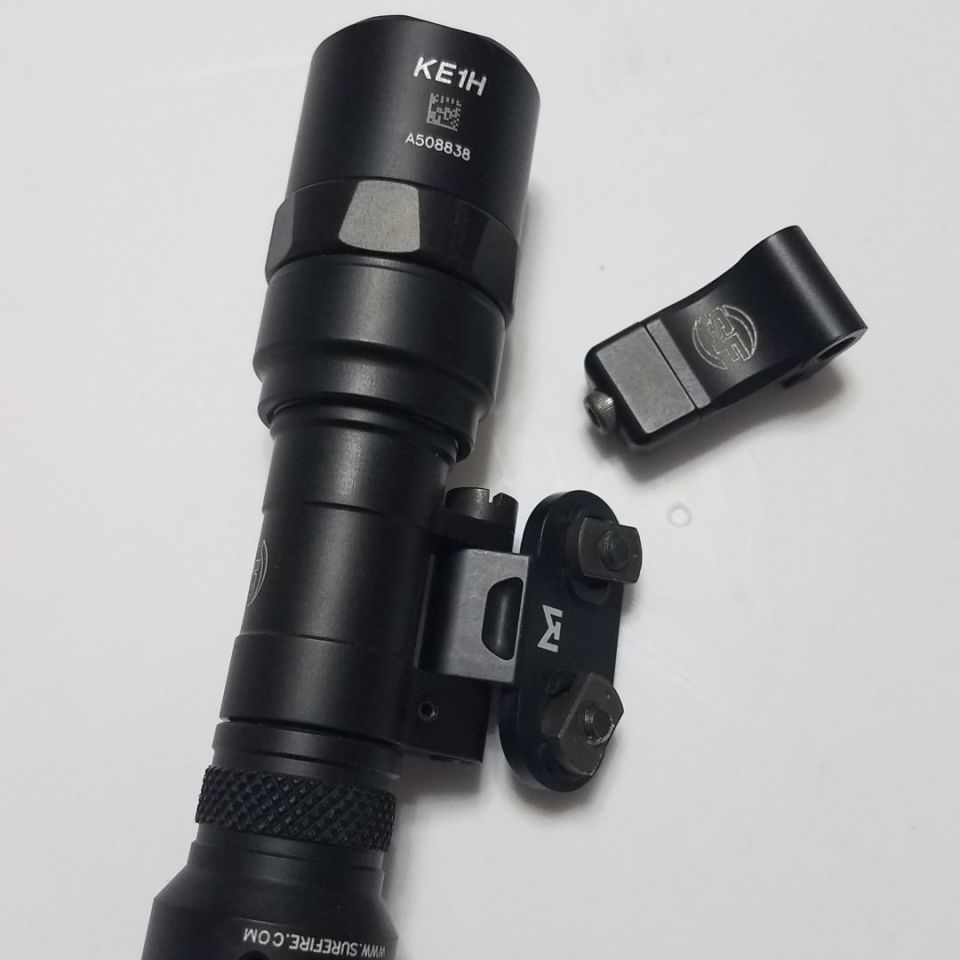 Image 1 - Surefire M340 pro KE1H