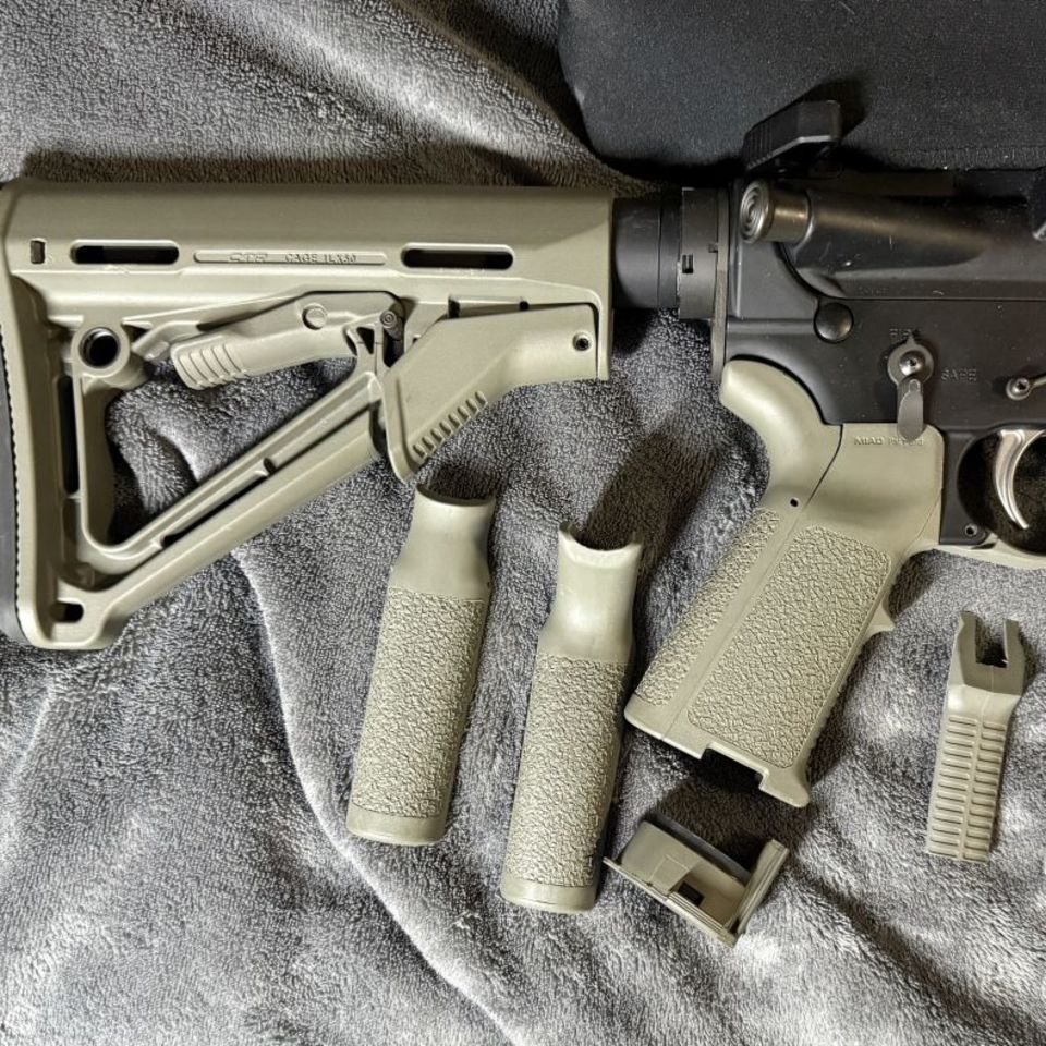 Image 2 - Magpul Foliage Grn SEE DESCRPT