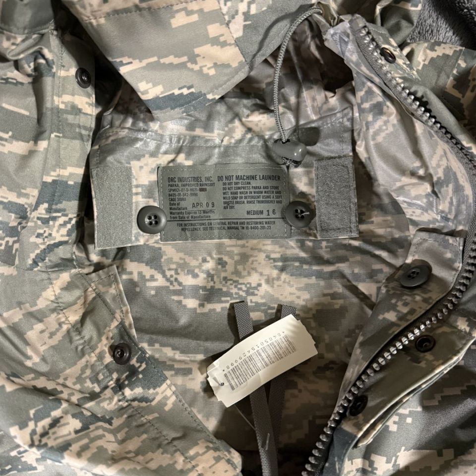 Image 3 - Digital Tiger Stripe Parka New