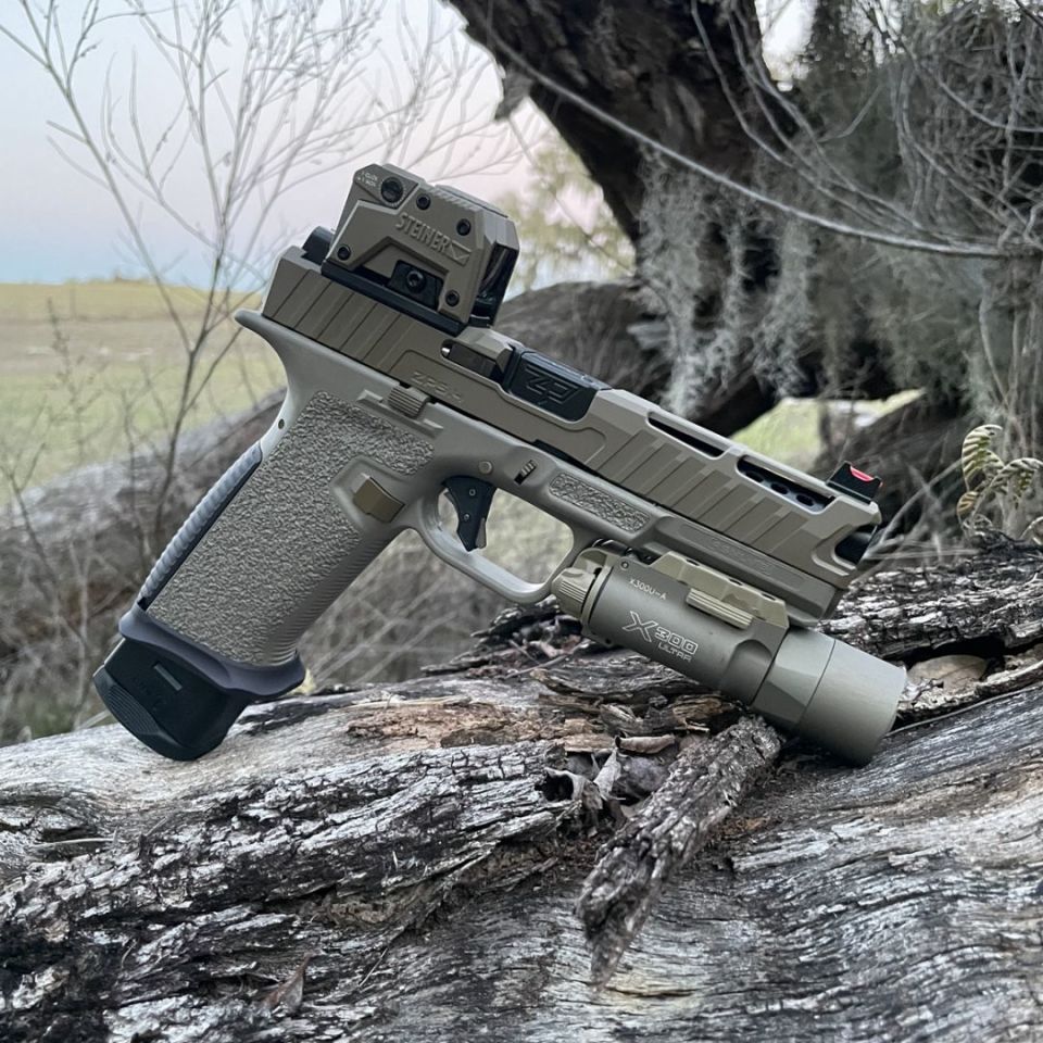 Image 1 - SOLD Custom Glock 17 NEW 