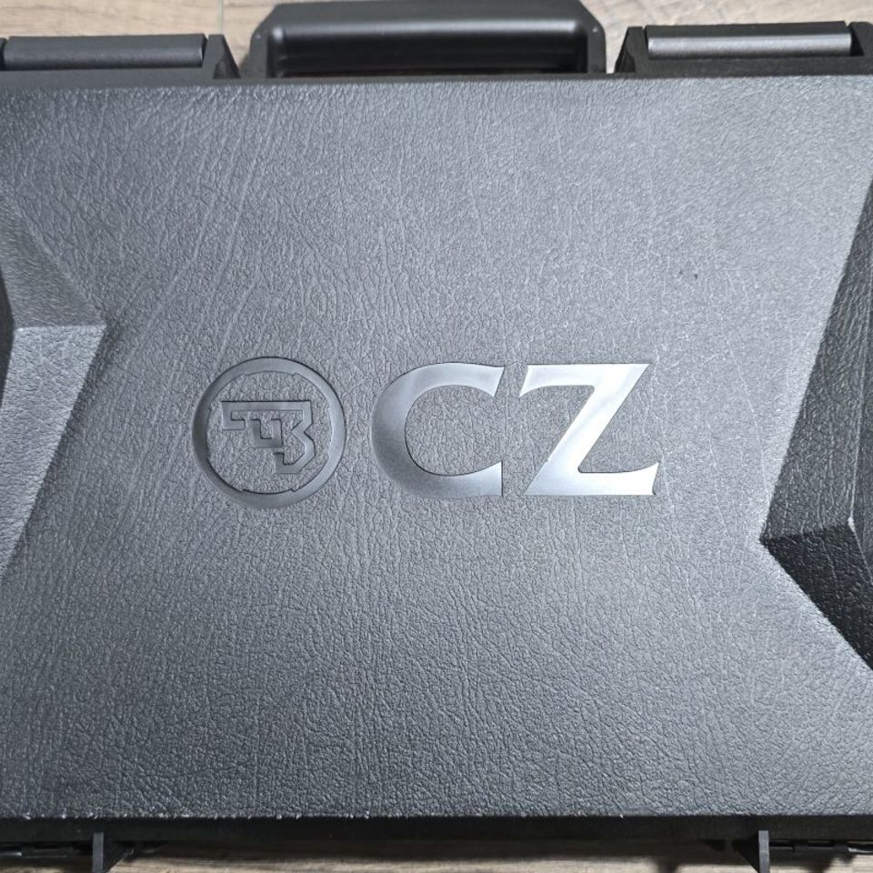 Image 4 - CZ P-09c Nocturne frame