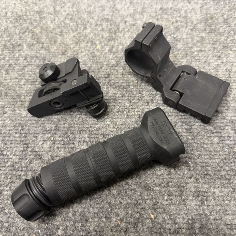 Image 2 - Troy grip, GG&G, rear peep 