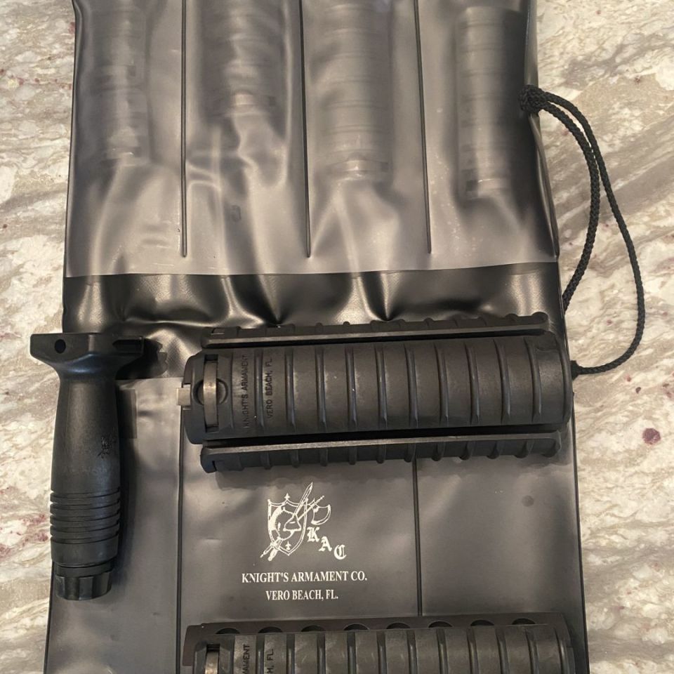 Image 1 - Knights's Armament M4 RAS Rail