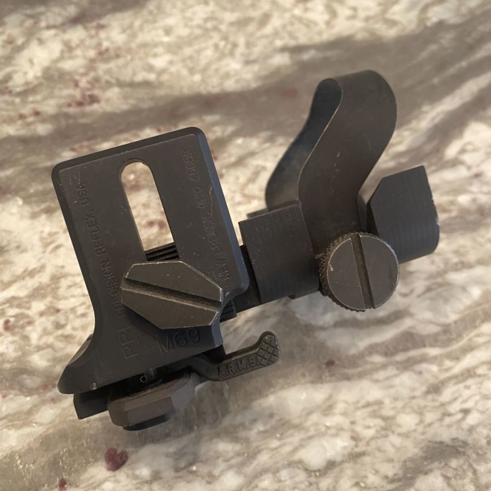 Image 3 - M69-AN-PVS 18 Mount