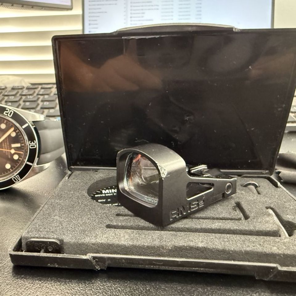 Image 1 - Shield RMS2 Mini red dot