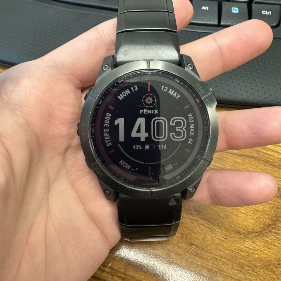 Image 2 - Garmin Fenix 7X Sapphire Solar