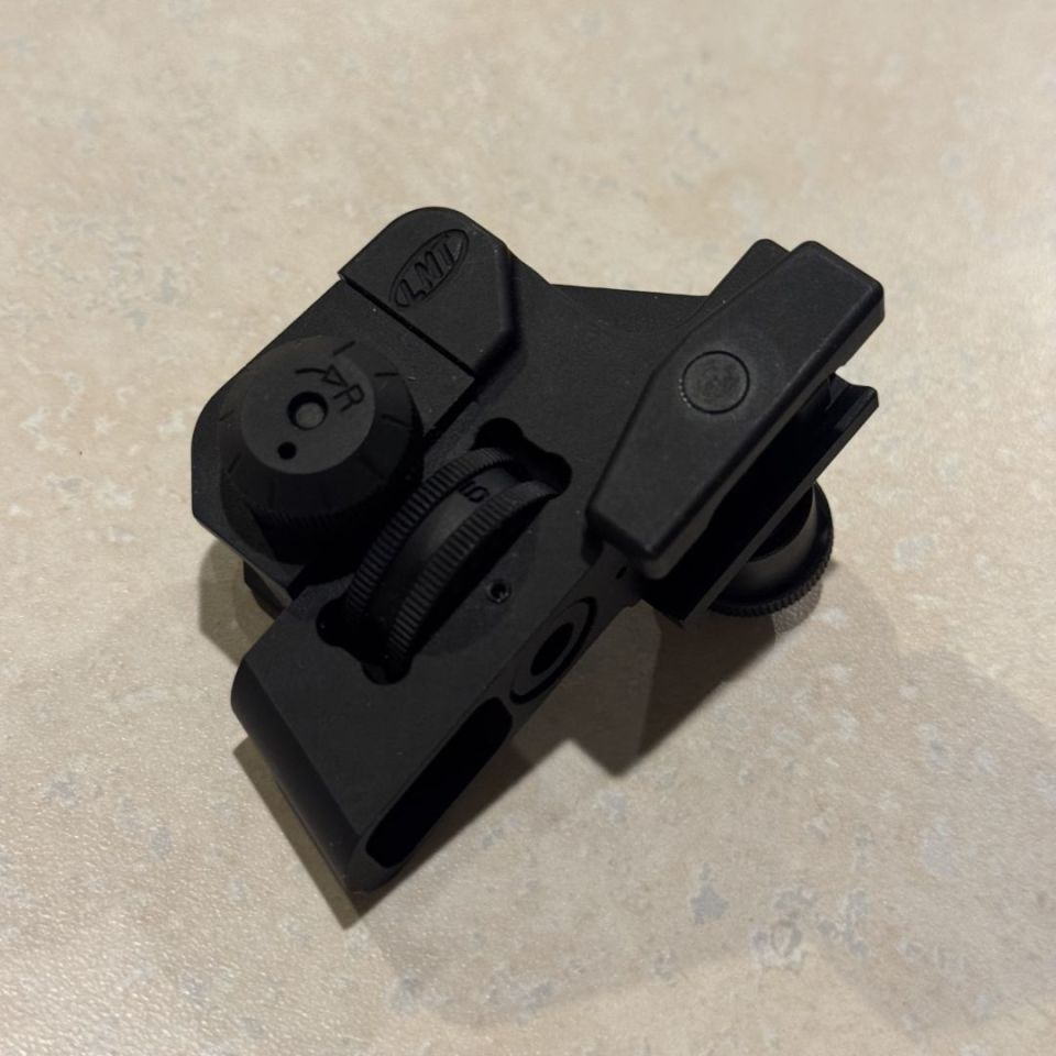 Image 3 - LMT L8A REAR SIGHT