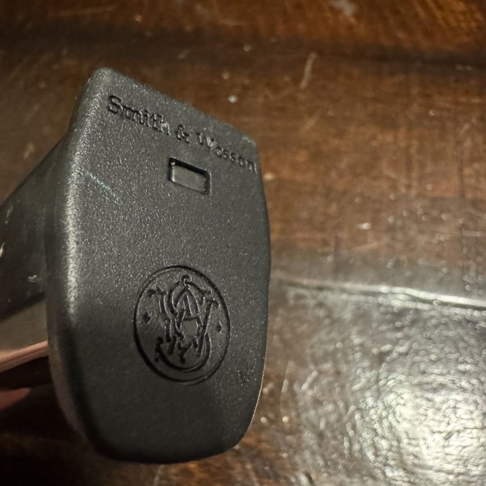 Image 4 - *PRICE DROP* S&W SD40 VE 14 rd mag .40 cal