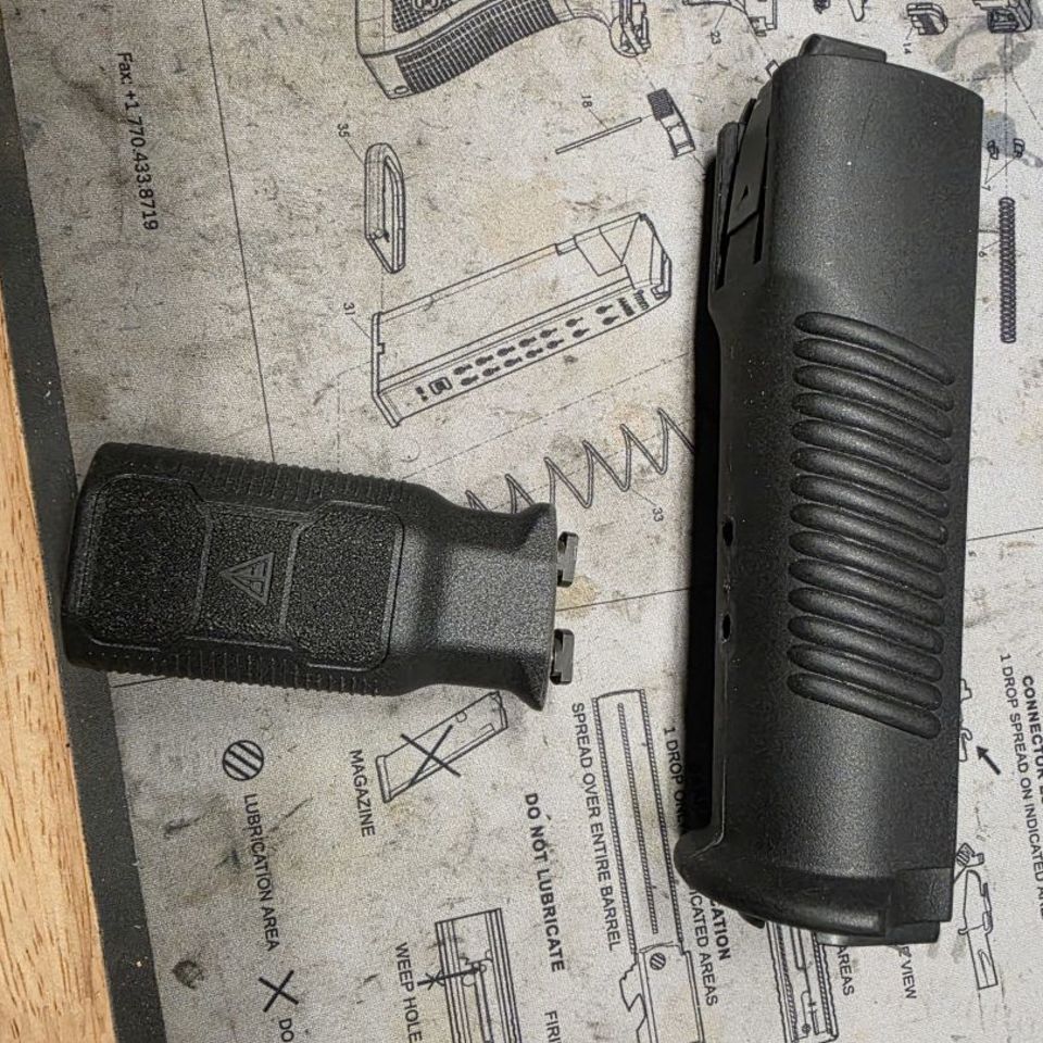 Image 1 - Beryl hanguard