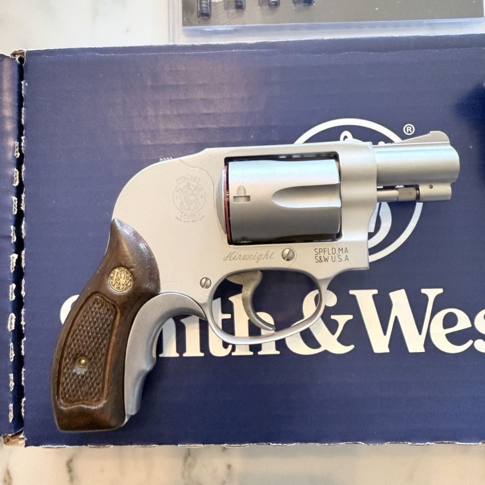 Image 3 - S&W 638-3 Jframe