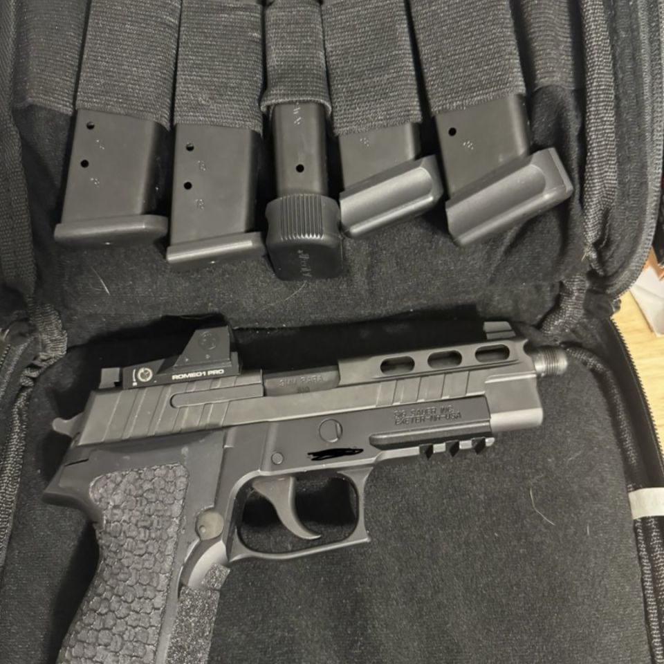 Image 2 - Sig p226 pro cut