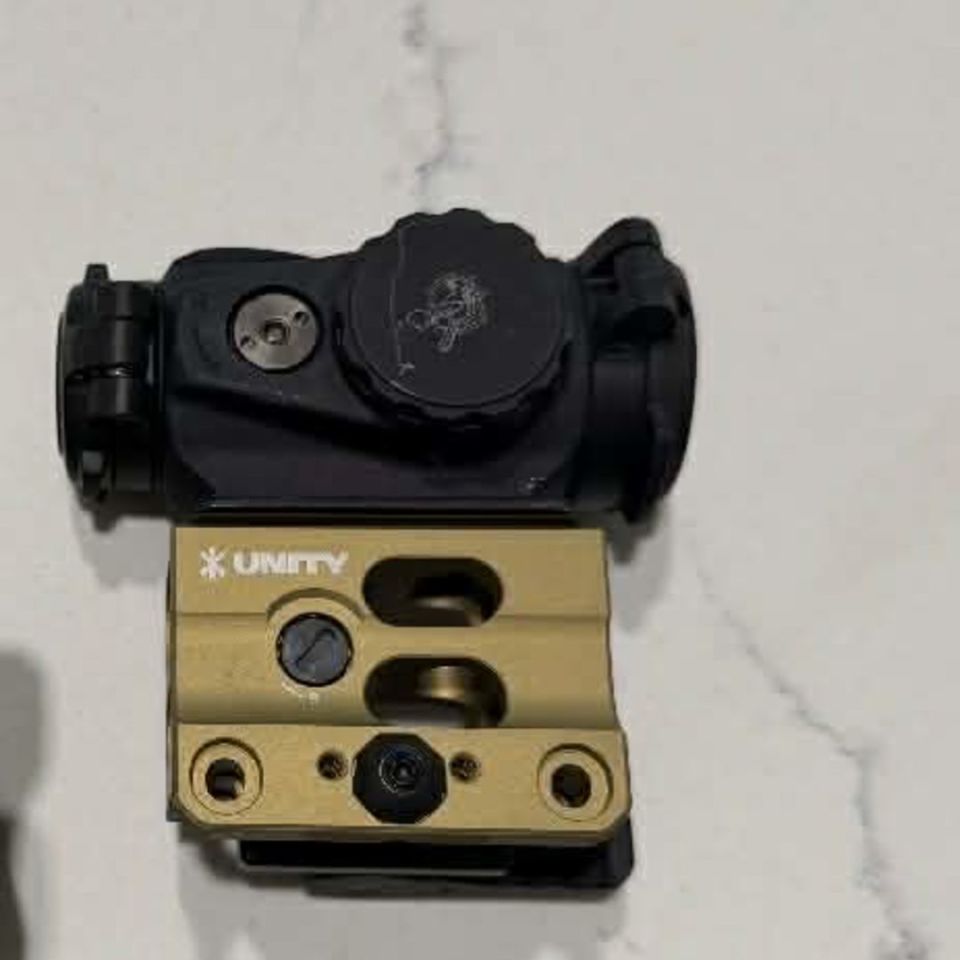 Image 1 - Aimpoint RDS with KAC cap