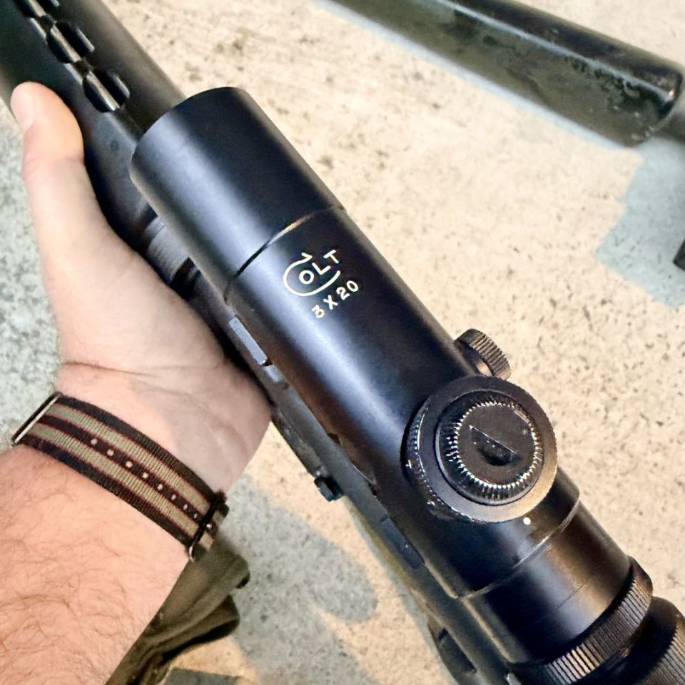 Image 3 - 1972 Colt SP1