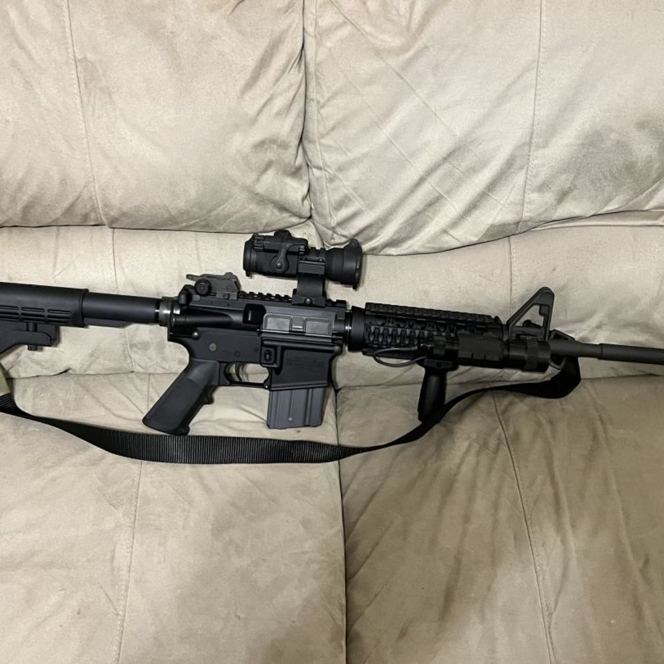 Image 2 - Colt Law Enforcement Carbine