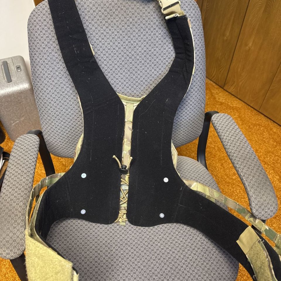 Image 5 - Crye AVS- Large