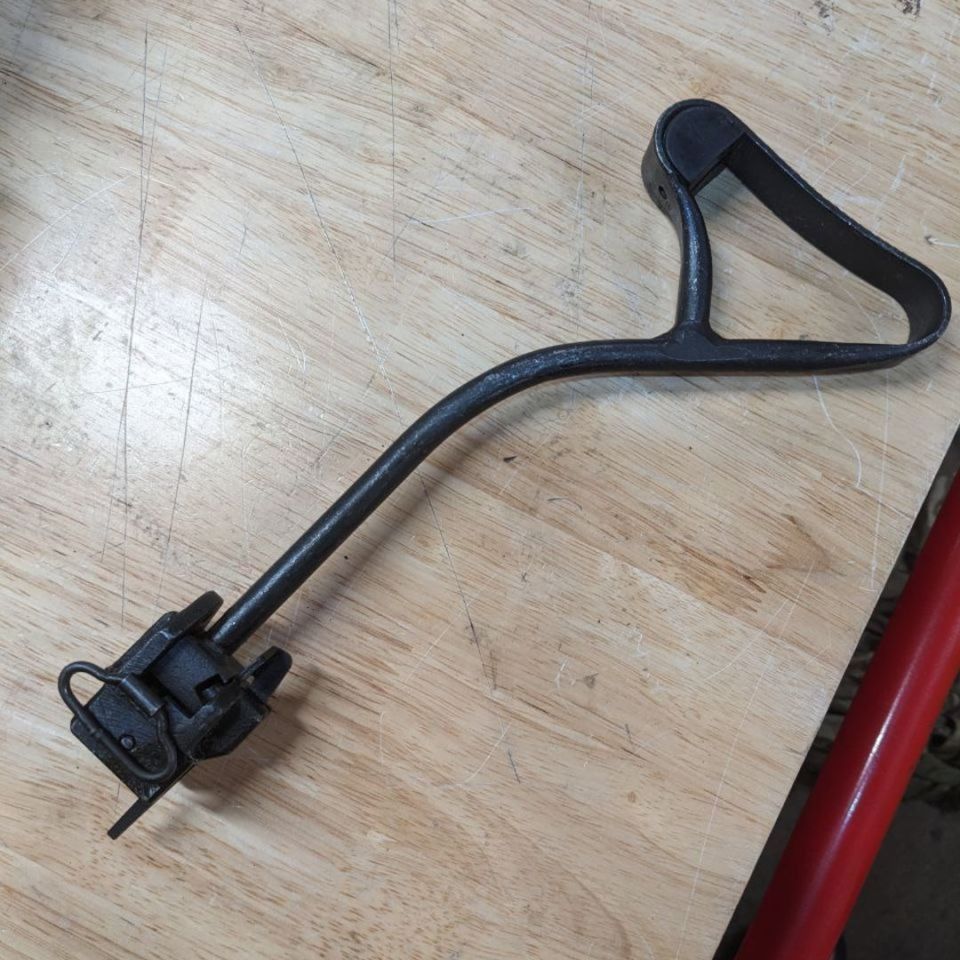 Image 1 - Romanian Wire Folder AK Stock 