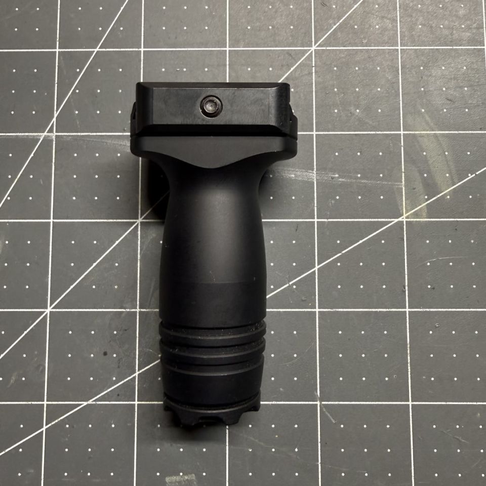 Image 2 - BG Defense vertical foregrip
