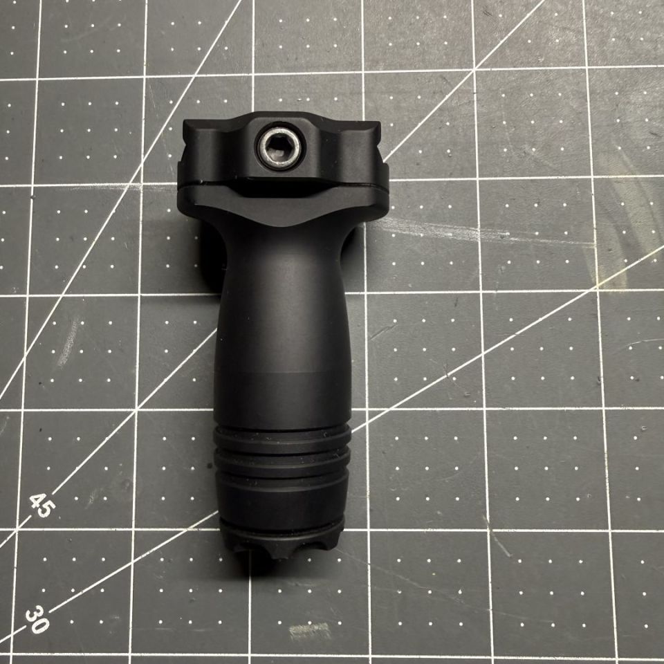Image 1 - BG Defense vertical foregrip