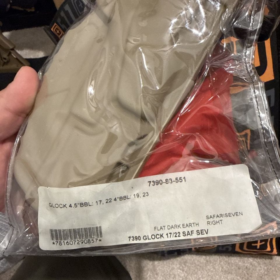 Image 1 - Safariland holster g19/g17