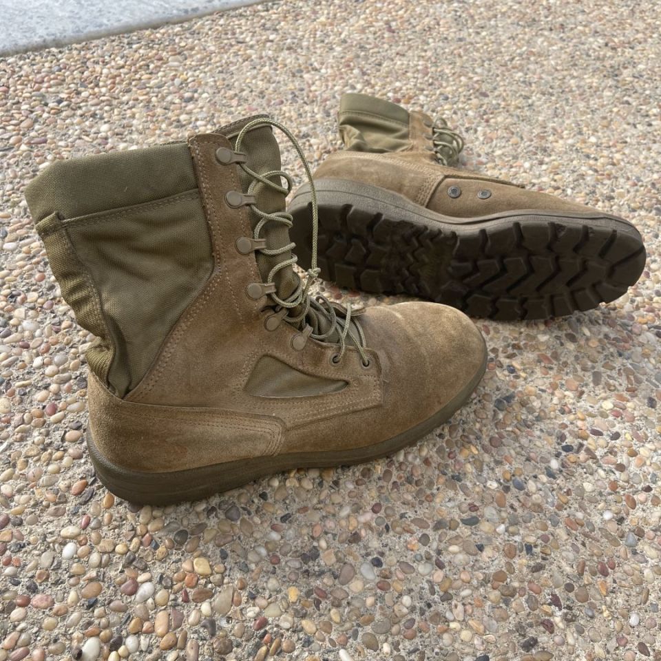 Image 3 - USMC Belleville Boots sz 10R