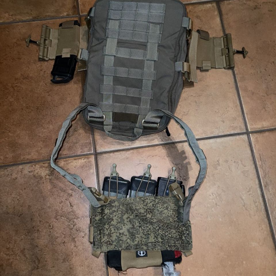 Image 2 - Chest Rig Setup