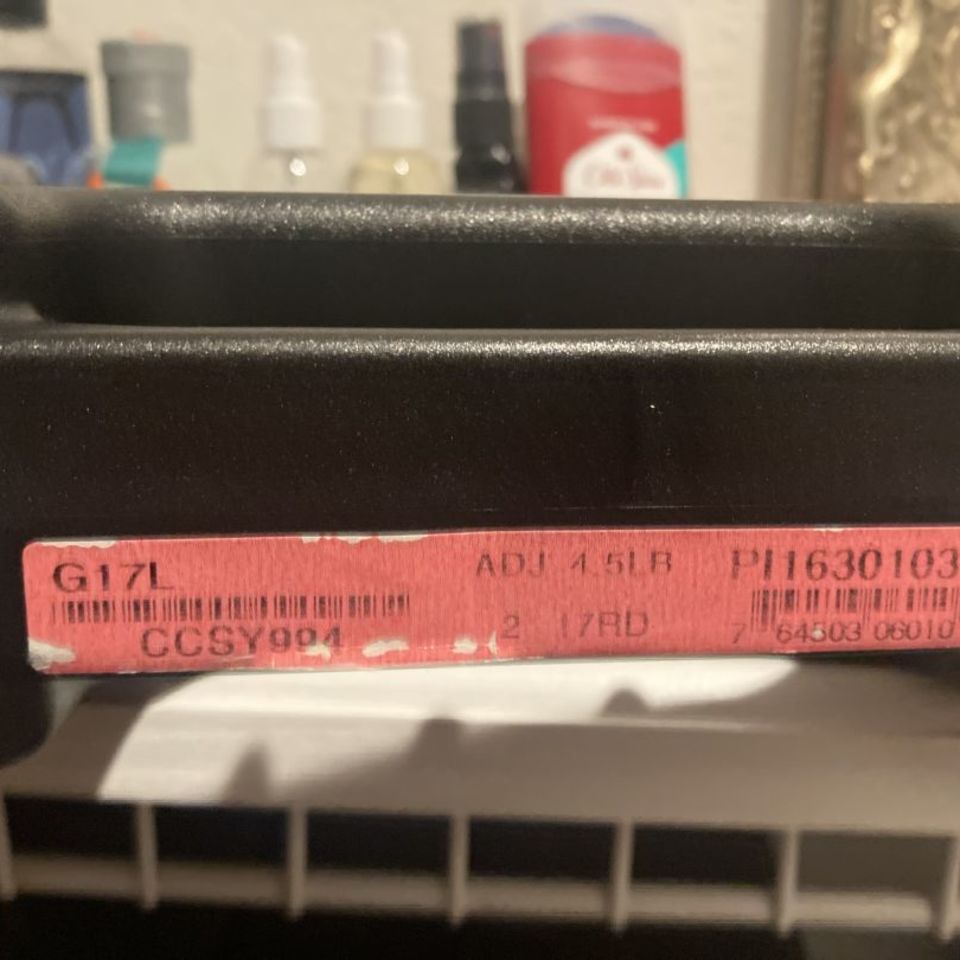 Image 3 - Glock 17L classic 