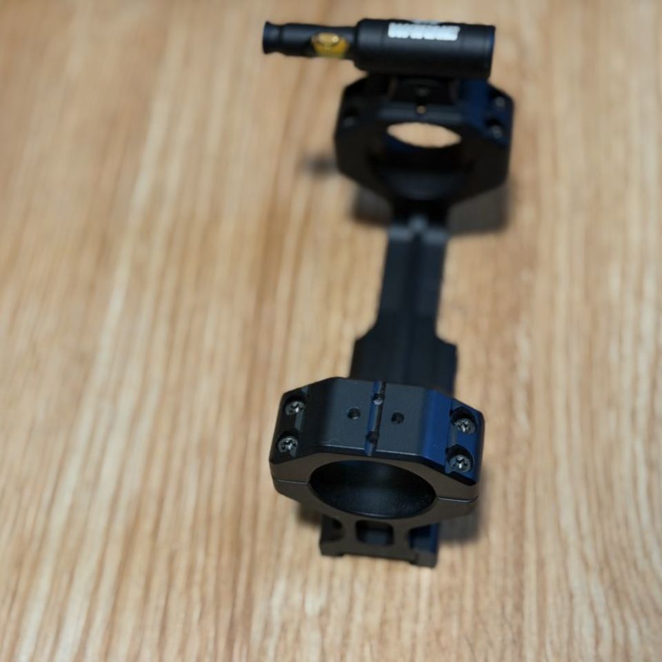 Image 2 - Warne Precision mount + level