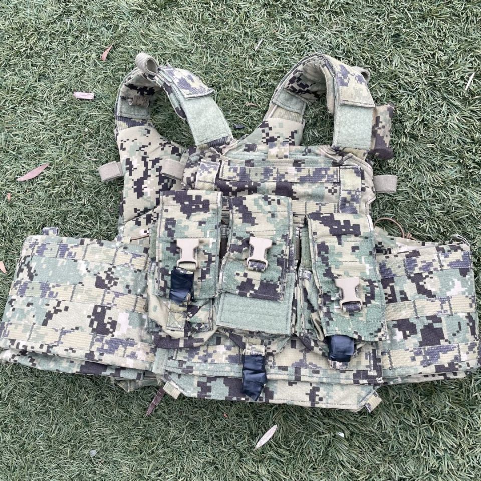 Image 1 - Eagle MMAC Plate Carrier 