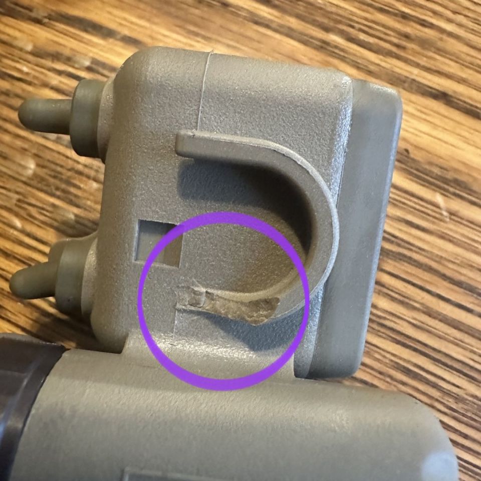 Image 2 - Surefire HL1 Helmet Light 