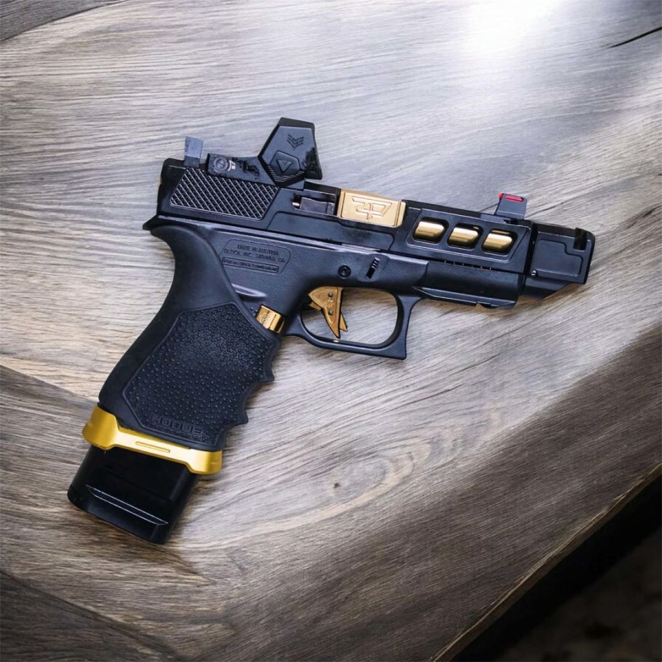 Image 1 - Glock g43X black/ yellow