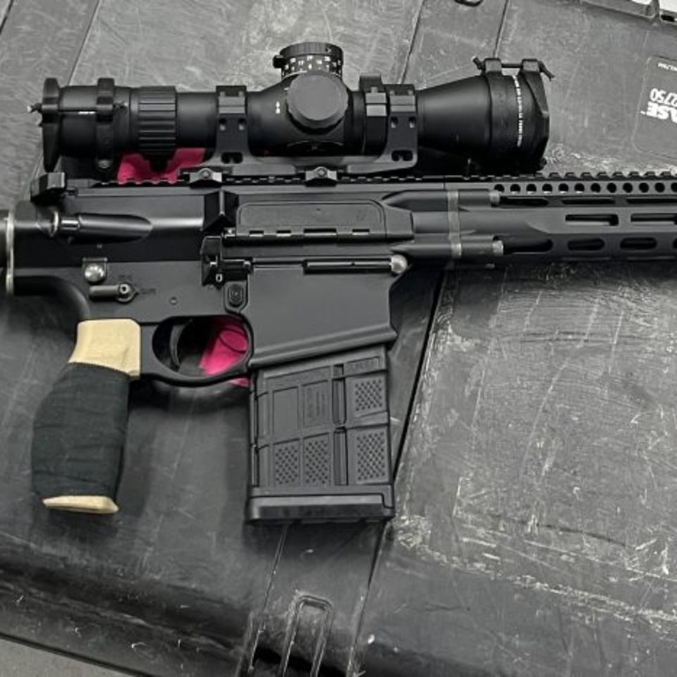 Image 2 - Daniel Defense M5V3