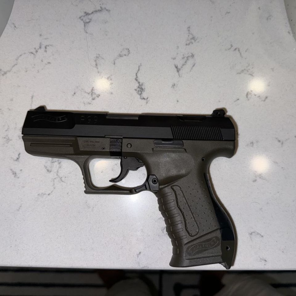 Image 2 - Walther P99