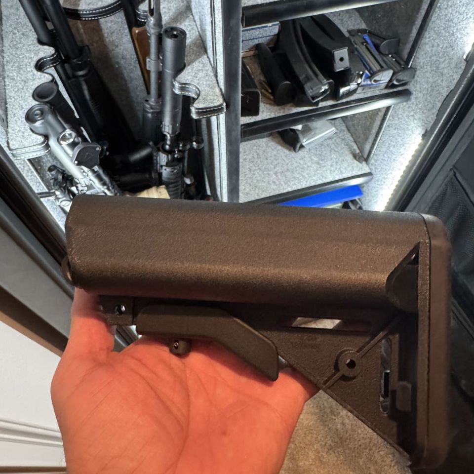 Image 1 - Lmt sopmod stock