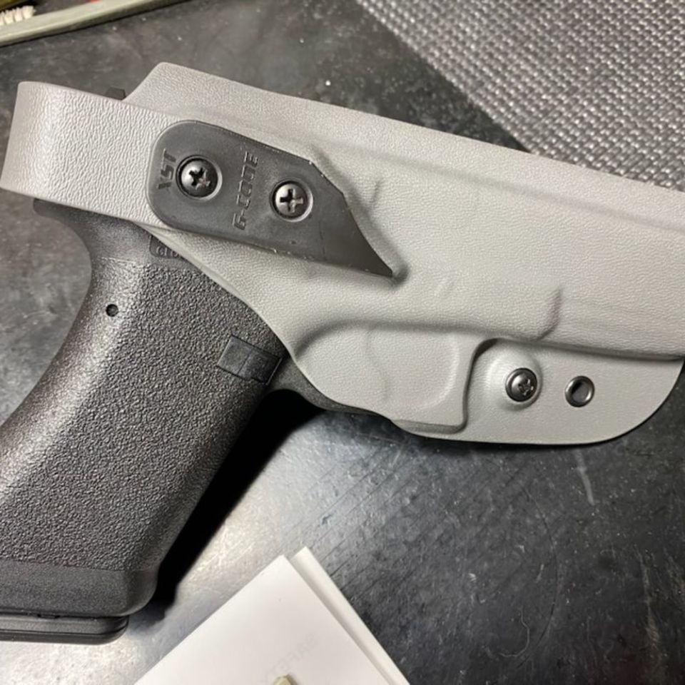 Image 1 - Glock 17 Gcode holster 