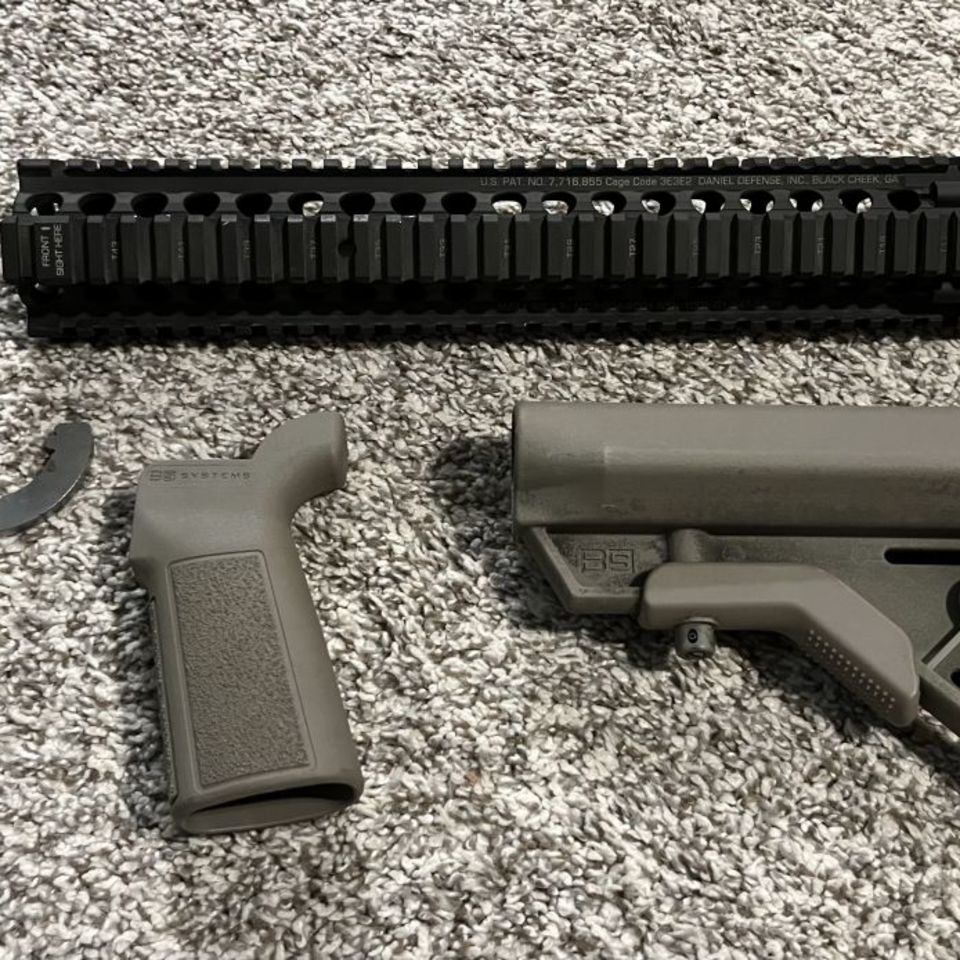 Image 1 - DD RIS II M4A1 w/b5 stock and grip