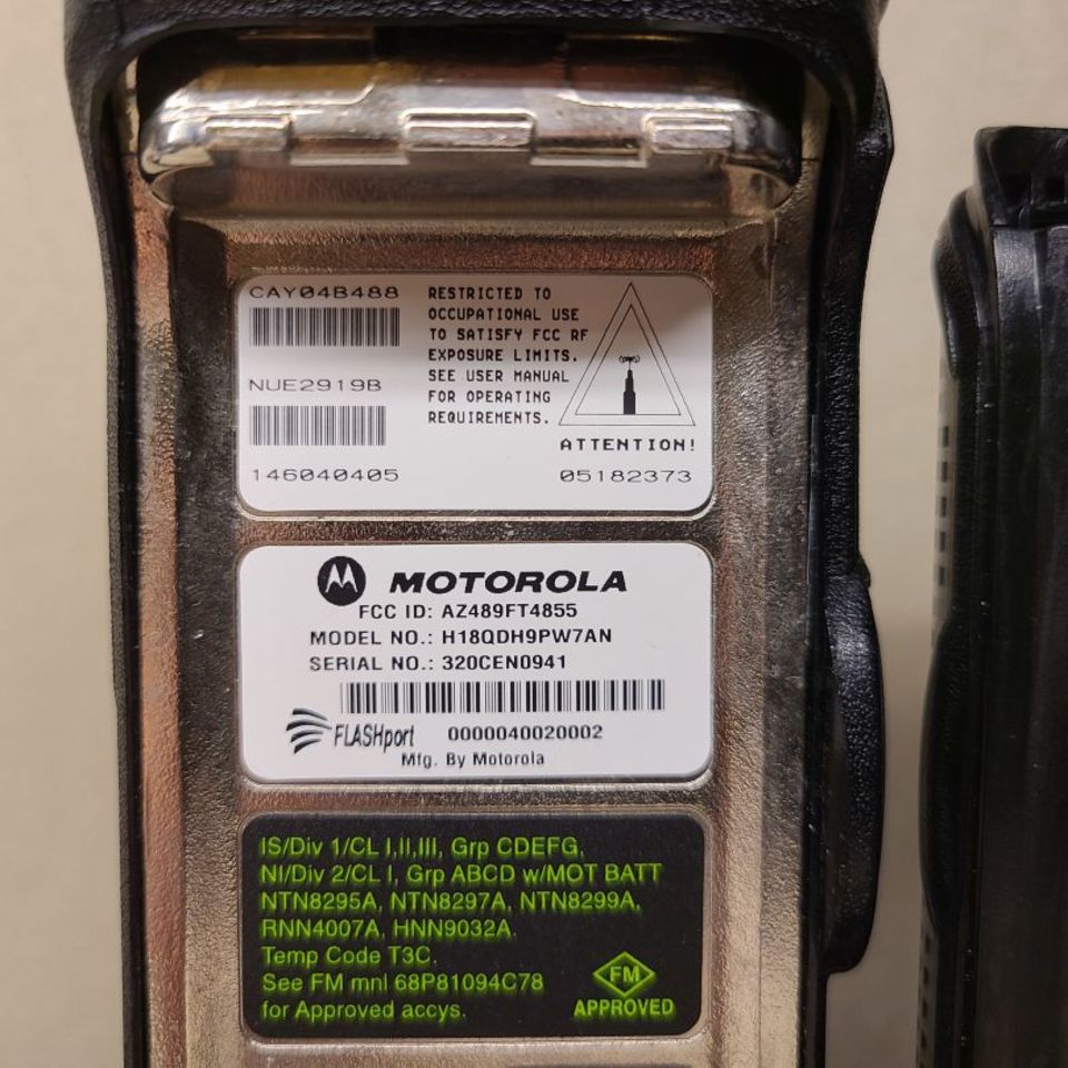 Image 4 - Motorola XTS 5000 M3 Package