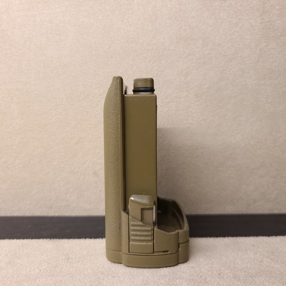 Image 4 - APX8000 Aftermarket Battery